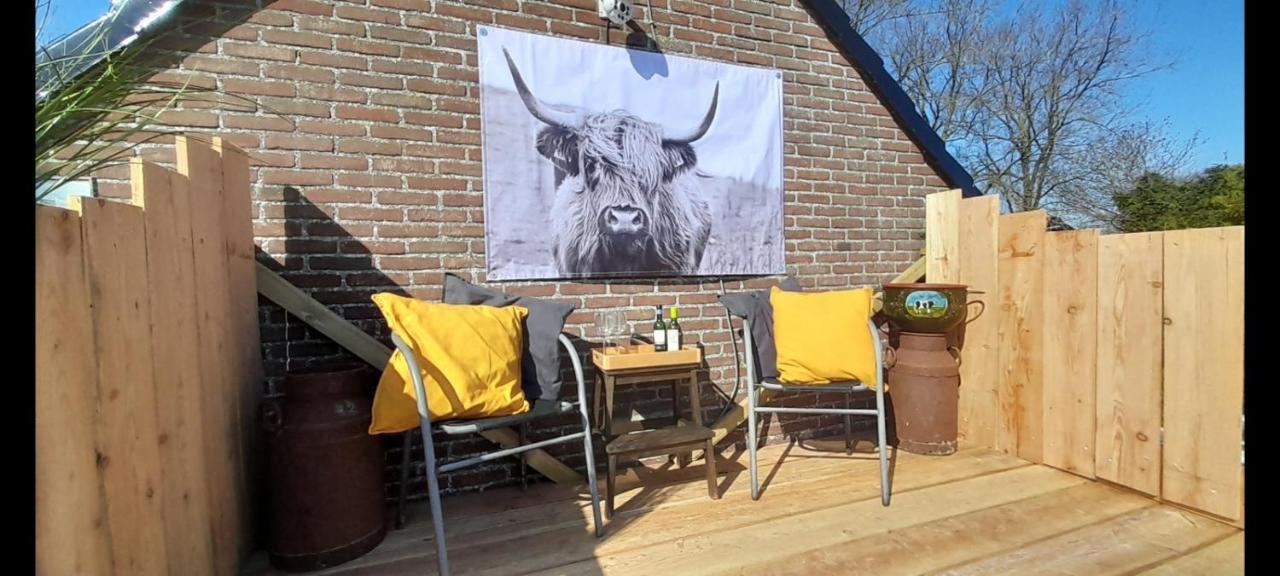 Hotel De Huifkar, Trekkershut Bij Sneek à Hommerts Extérieur photo